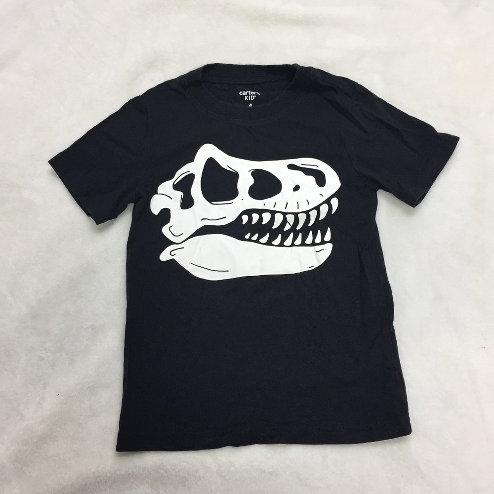 Carter’s kids t-shirt size 4